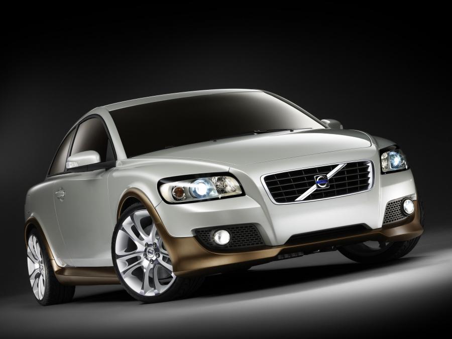  Volvo C30 Design Concept 2006 года  (фото 17 из 22)